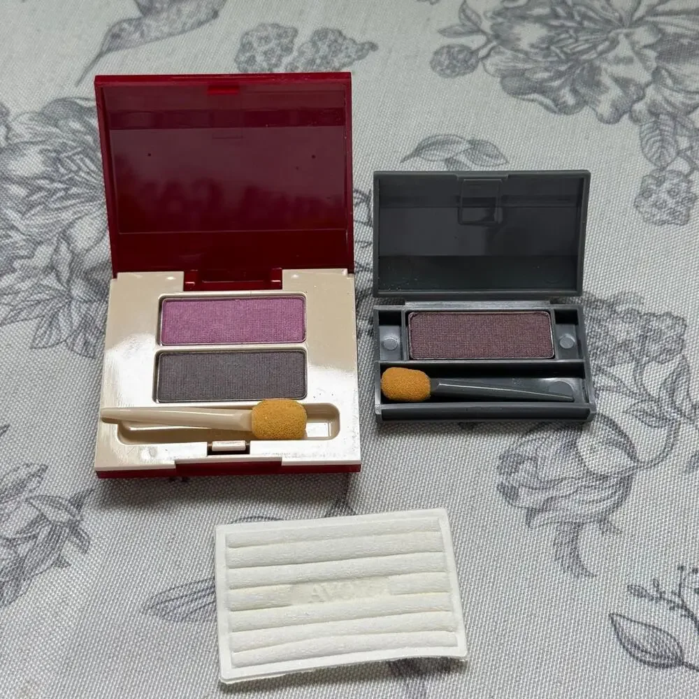 Vintage Avon Silk finish EyeShadow Palettes #19 smoky mauve wild orchid grey